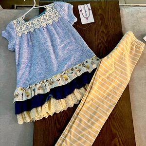 Girls matching top and bottom set